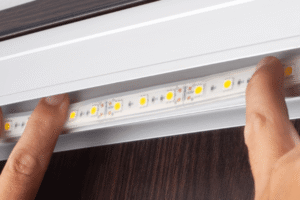 Cómo instalar tiras LED